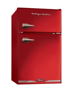 Nostalgia Electrics - Retro Series 3.1 Cu. Ft. Compact Refrigerator - Red